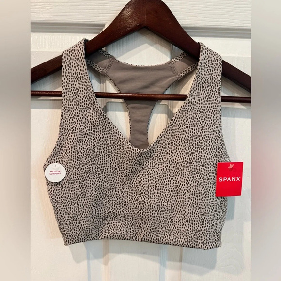 NWT Spanx Women's Longline Medium Impact Sports Bra In Neutral Wave Size XS - Picture 1 of 8